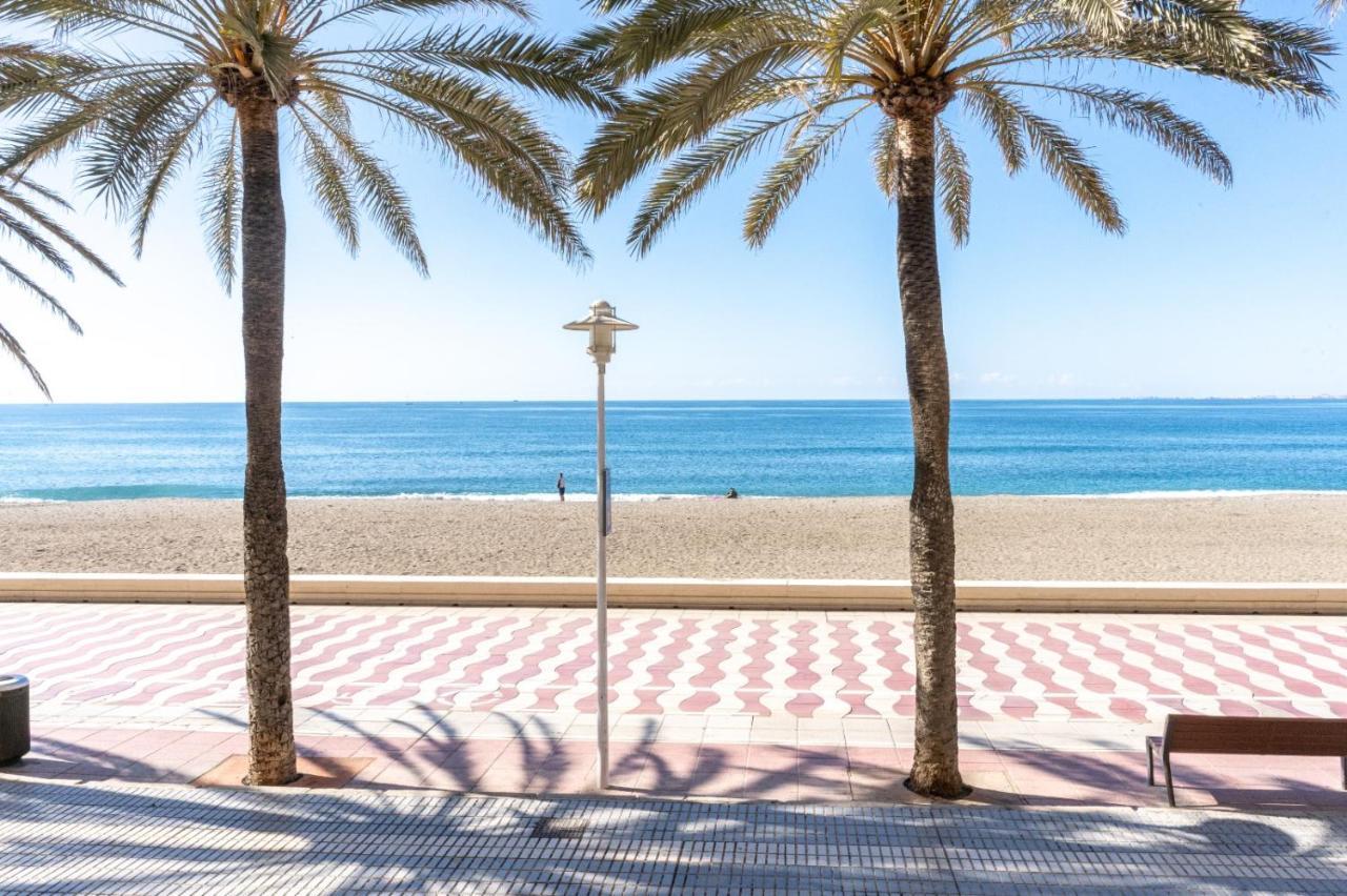 Expoholidays- Paseo Maritimo Almería