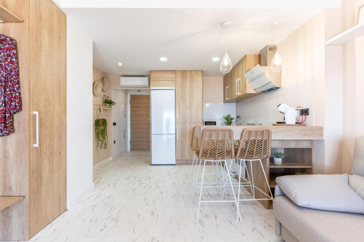 Expoholidays- Paseo Maritimo Apartment Almería