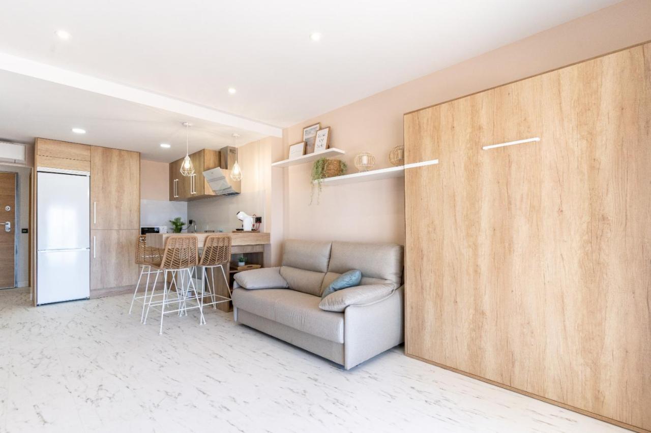 Expoholidays- Paseo Maritimo Appartement *